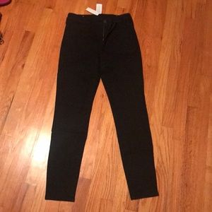 Brand new with tags - American Eagle jeans size 8